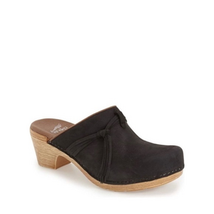 Dansko‎ Miriam Black Nubuck Leather Tassel Slip On Clogs Mules Size 9